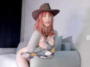 Hee_jeen - Cowgirl couch grinding