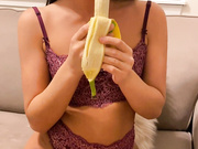 Destinilaspesa banana slut
