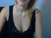 Mireliia boobs flash