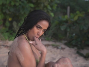 Poonam Pandey Beach Slut Latest Nude Video