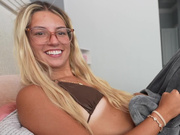 Bambiii OnlyFans Step Sis Creampie Sextape