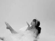 ariana grande - nude taking a bath