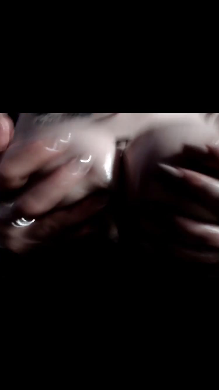 sexystasy Itssarahx big oiled tits