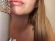 ASMR Kisses and Moaning