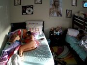 CamSoda voyeurcam-hornyhostel-02 2