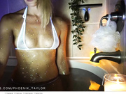 Phoenix_Taylor Bath Show - Huge Black Dildo