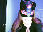 Iam_Jasmine peels her Catwoman fur for some Godliness