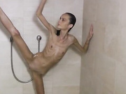anorexic Denisa in the shower
