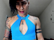 Really good looking camgirl with muscles