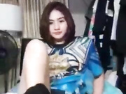Teenage Girl Play With Her Pussy