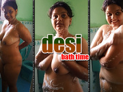 Desi Chubby Wife Taking Bath